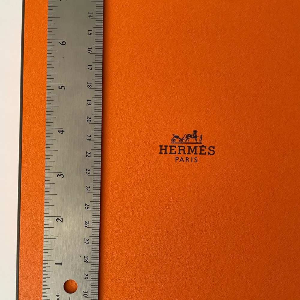 HERMÈS ACCESSORIES BOX - Picture 4 of 12